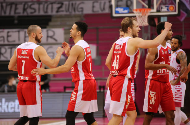 球员配合都 球员配合都