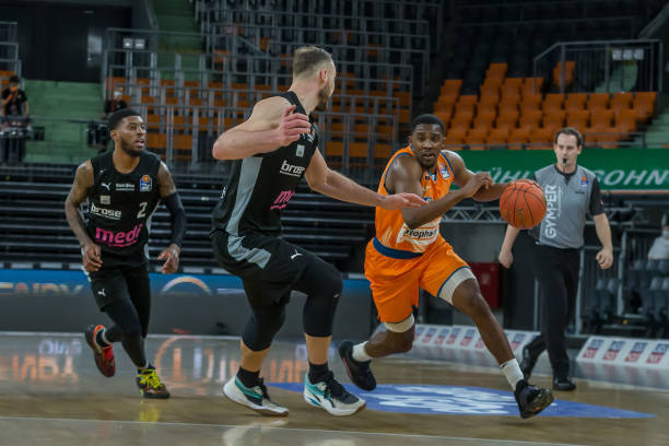 竞争对手 竞争对手