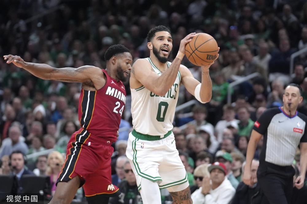 斯在边路 斯在边路