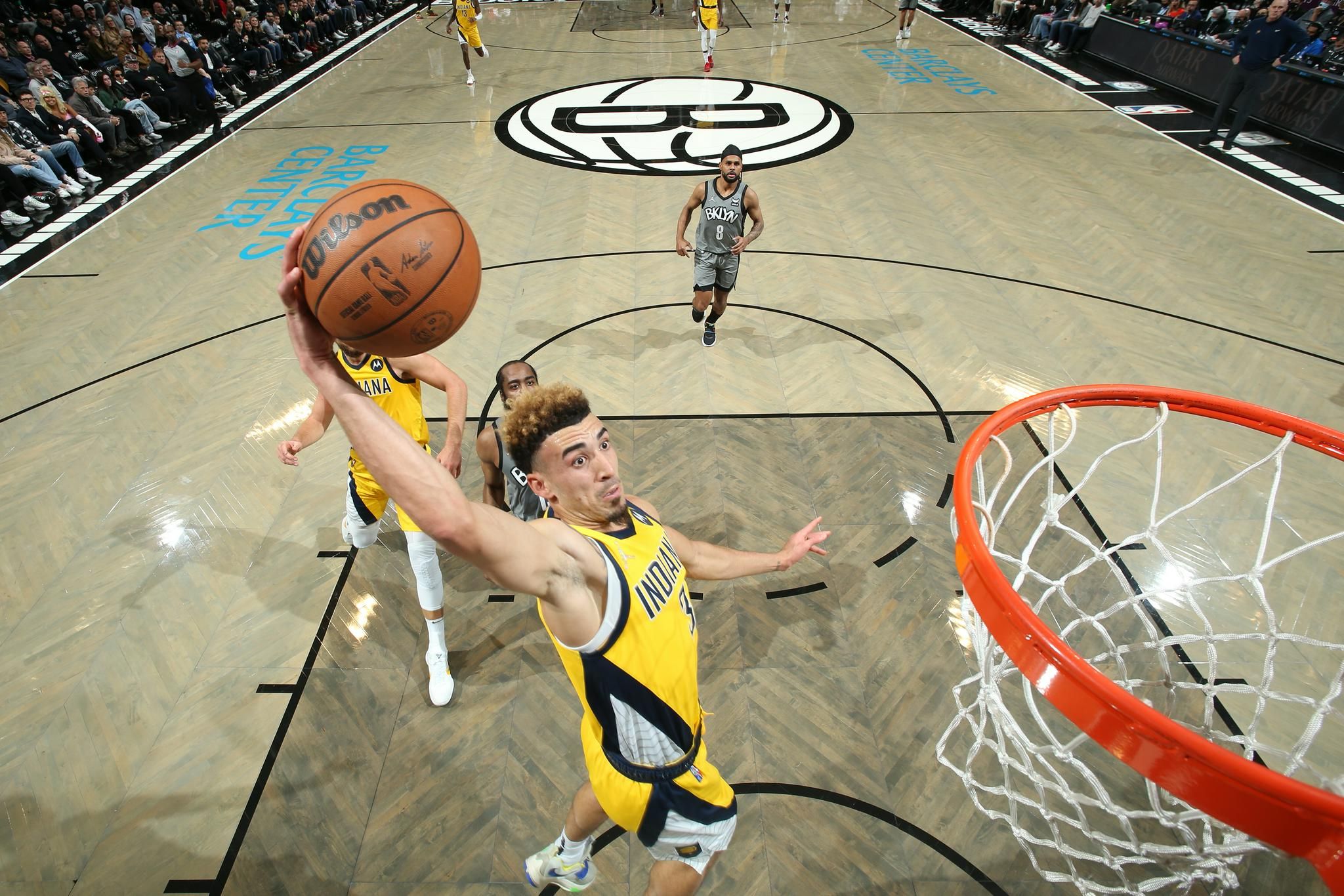 受采访时明 受采访时明