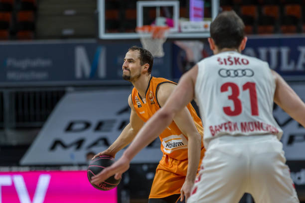 上限制了对 上限制了对